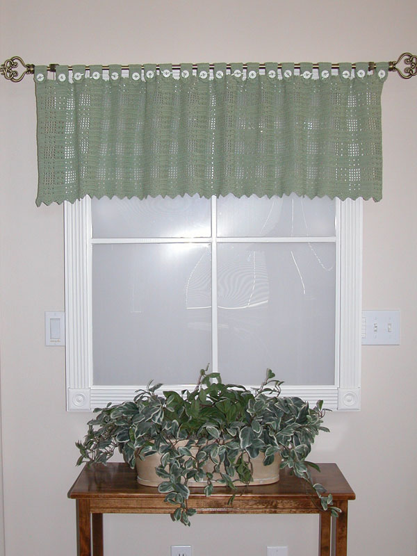 Buttoned Gingham Valance